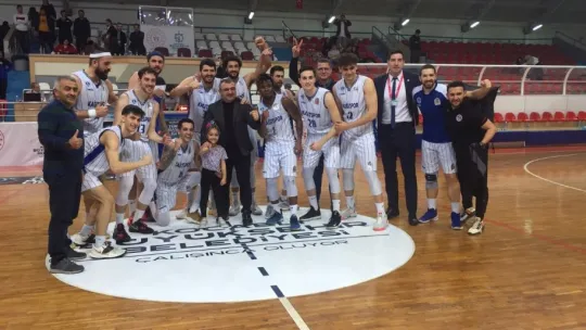 Kocaeli BŞB Kağıtspor evinde galip geldi: 73 - 63