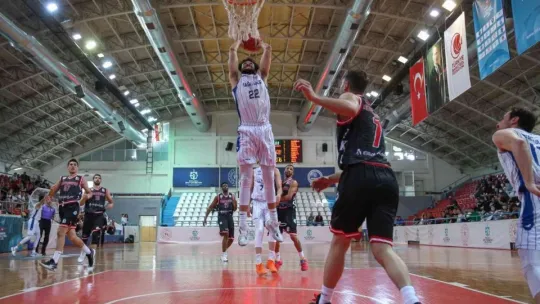 Kocaeli BŞB Kağıtspor mağlup oldu: 70-76