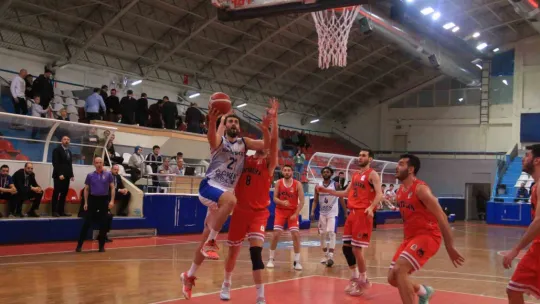 Kocaeli BŞB Kağıtspor evinde galip geldi