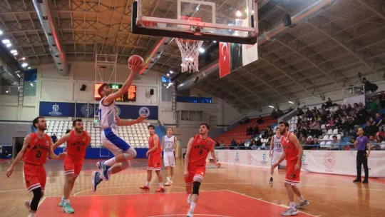 Kocaeli BŞB Kağıtspor evinde galip geldi