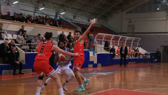 Kocaeli BŞB Kağıtspor evinde galip geldi