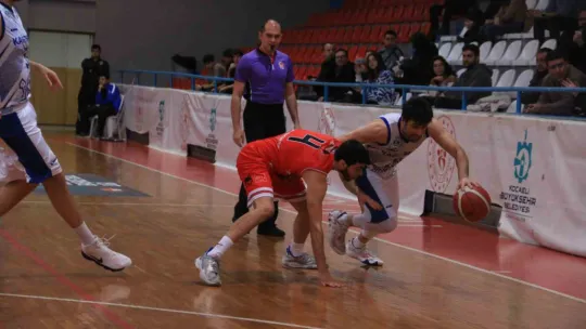 Kocaeli BŞB Kağıtspor evinde galip geldi
