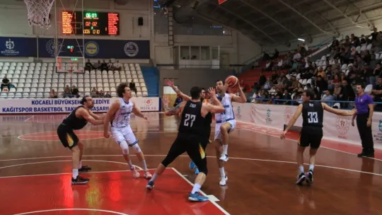 Kocaeli BŞB Kağıtspor evinde mağlup oldu: 68- 83
