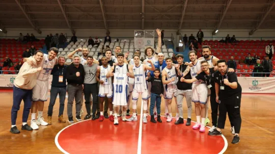 Kağıtspor, evinde Kapaklıspor'u mağlup etti: 95-88