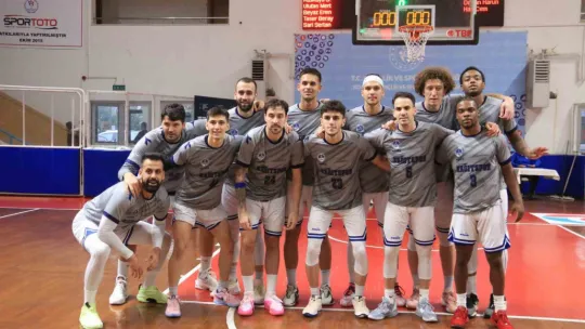Kağıtspor, evinde Kapaklıspor'u mağlup etti: 95-88