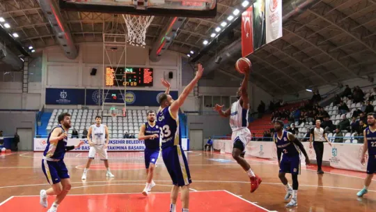 Kağıtspor, evinde Kapaklıspor'u mağlup etti: 95-88