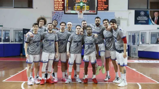 Kağıtspor evinde OGM Ormanspor'a mağlup oldu: 83- 85