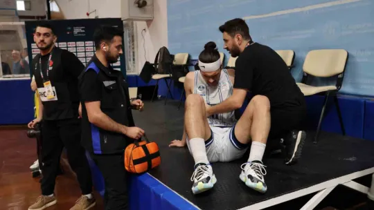 Kağıtspor evinde mağlup oldu: 82 - 85