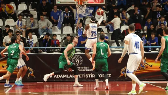 Kocaeli BŞB Kağıtspor: 67 - OGM Ormanspor: 74