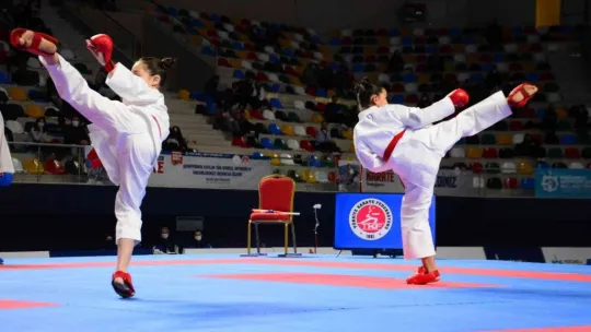 Türkiye Büyükler Karate Şampiyonası'nın açılış seremonisi yapıldı