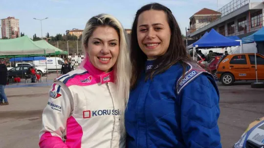 Türkiye'de Rallikros finaline çıkan ilk iki kadın