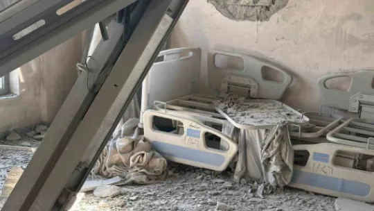 Türkiye-Filistin Dostluk Hastanesi İsrail saldırısında büyük hasar aldı
