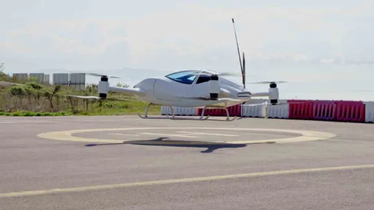 Türkiye'nin uçan otomobili havalandı: İnsanlı uçuşlar başladı