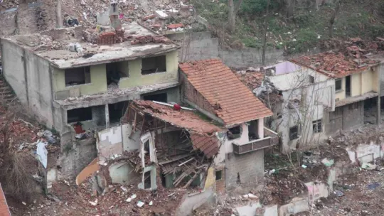 Cedit Mahallesi hayalet şehre döndü