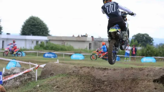 Türkiye Süper Enduro Şampiyonası'nda sporcular nefes kesti