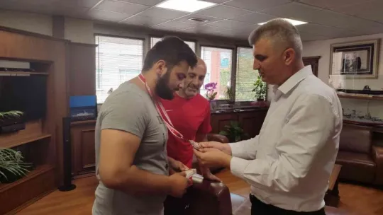 Milli takımda yer alabilmek için mücadele edecek