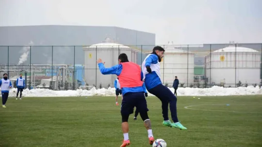 Tuzlaspor 5 ay boyunca Kocaeli'de maçlara hazırlanacak