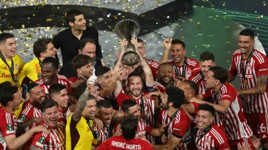 UEFA Avrupa Konferans Ligi'nde şampiyon belli oldu