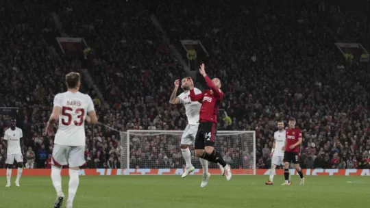 Galatasaray Manchester'da tarih yazdı:2-3