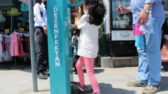 Ülkeler Kocaeli'nin dezenfektan makineleri için sıraya girdi