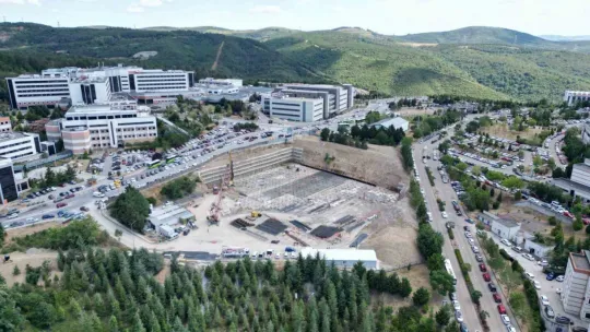 Umuttepe trafiğine nefes aldıracak proje devam ediyor