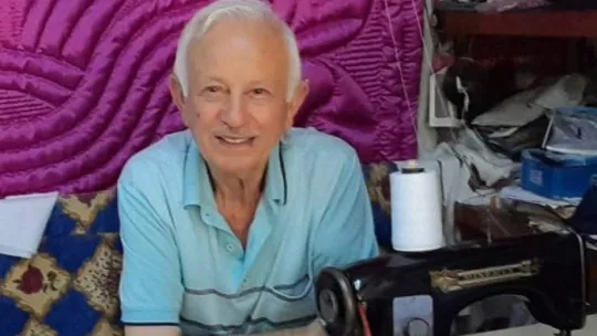 Ünlü oyuncunun babası İzmit'ten son yolculuğuna uğurlandı