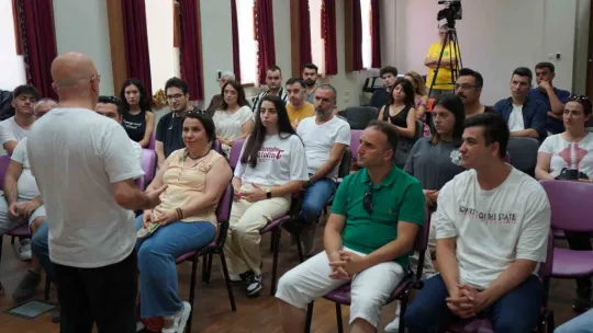 Ünlü yapımcı Kocaeli'de açıklama yaptı
