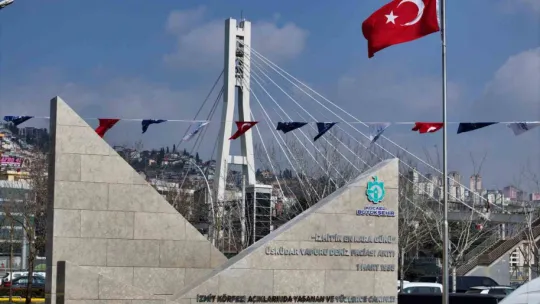 Üsküdar Vapur Faciası şehitleri için anıt yapıldı