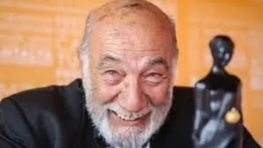 Usta oyuncu hayatını kaybetti