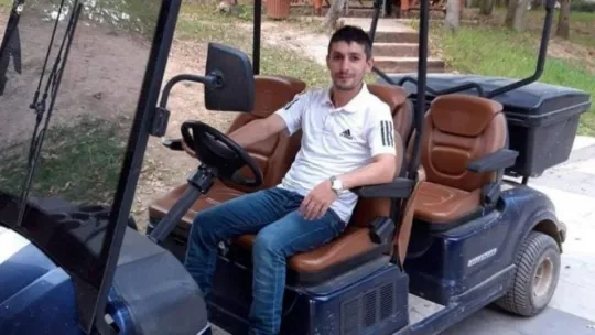 Uykusuz kaldığı için öldürmüş