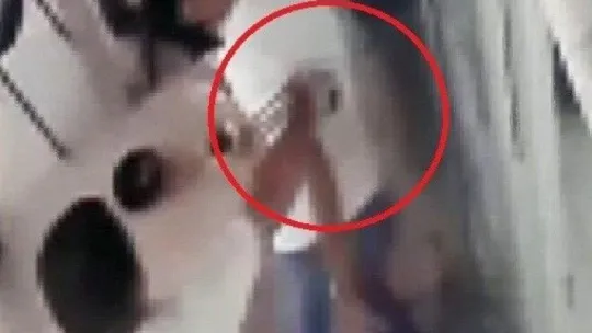 Uykusuz kaldığı için öldürmüş