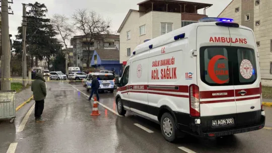 Uzman çavuş sokak ortasında hayatına son verdi