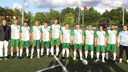 Protokol üyeleri sahaya indi