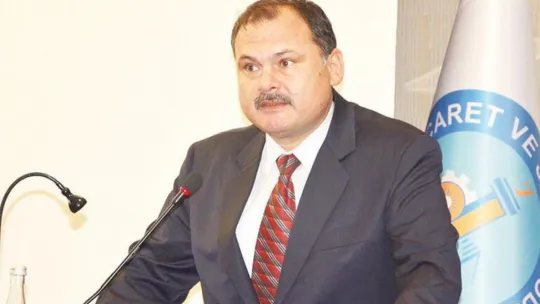 Vali Yardımcısı, annesi ve kardeşini öldürdü