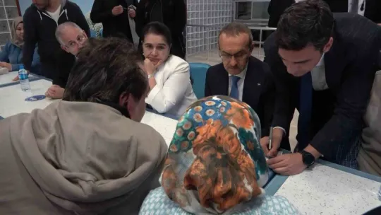 Vali Yavuz: 40 bine yakın depremzedemiz ilimize geldi
