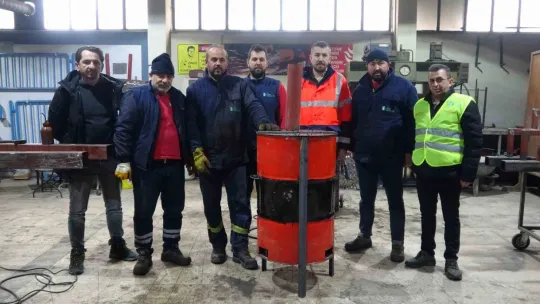 Variller depremzedeler için sobaya dönüşüyor