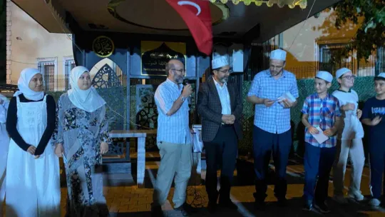 Vefa gecesinde Kur'an kursu öğrencileri ödüllerini aldı