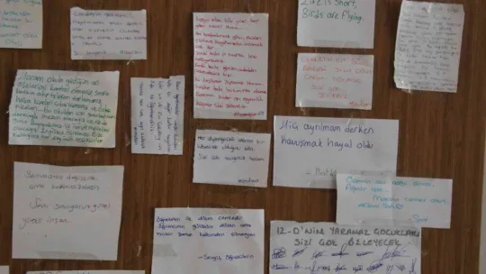 Vefat eden öğretmene öğrencilerden 'vefa' örneği