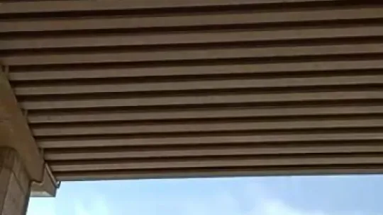Daha önce de intihara kalkışmış! O gencin korku dolu anları kamerada