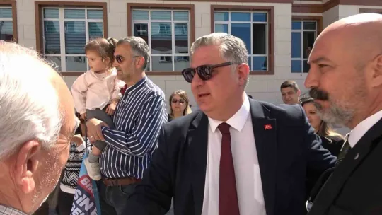 Mehmet Gürel mazbatasını aldı