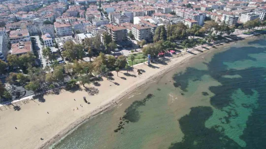 Deniz suyu 5 metre çekildi