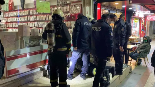 Yangın bankayı açtırdı