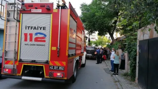 Yangın paniği sosyal mesafeyi unutturdu