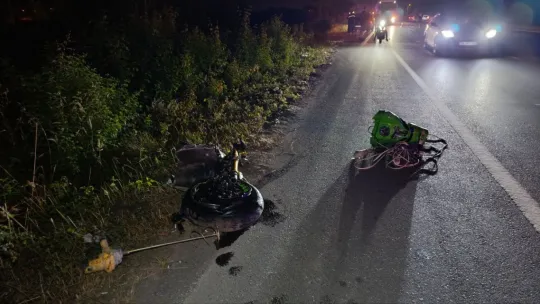 Karasu'da yarış yaparken motosikletler paramparça oldu: 1 ölü