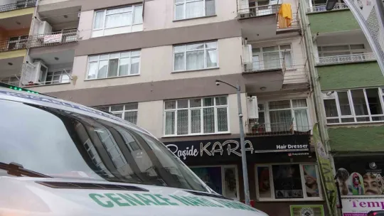 Kocaeli'de evinde ölü bulundu