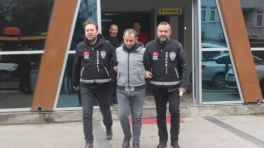 Yaşlı kadın cinayete kurban gitmiş!