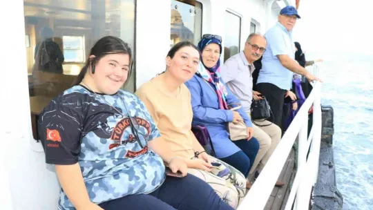 Yaşlı ve özel bireylere mehtap turu