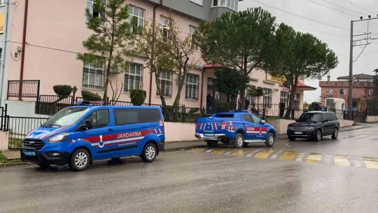 Kocaeli'de 3 kişi gözaltına alındı
