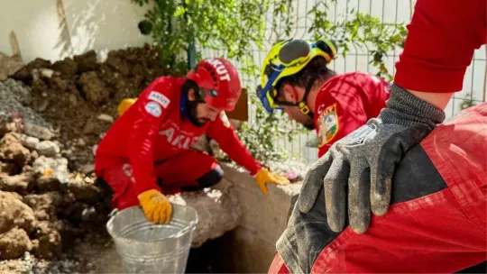 Yerin 2,5 metre altındaki 7 günlük esaret böyle sonlandı