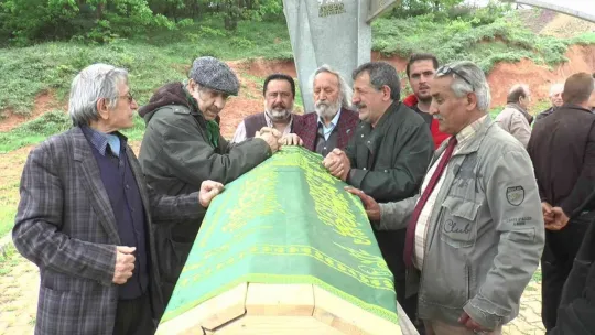 Yeşilçam'ın emektar oyuncusu son yolculuğuna uğurladı